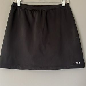 IZod golf skort